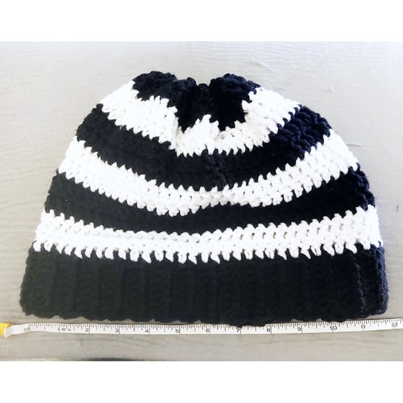 Hat Stripes Black White Beanie Goth Boho Beetlejuice Tim Burton Wednesday Thin - Picture 4 of 5